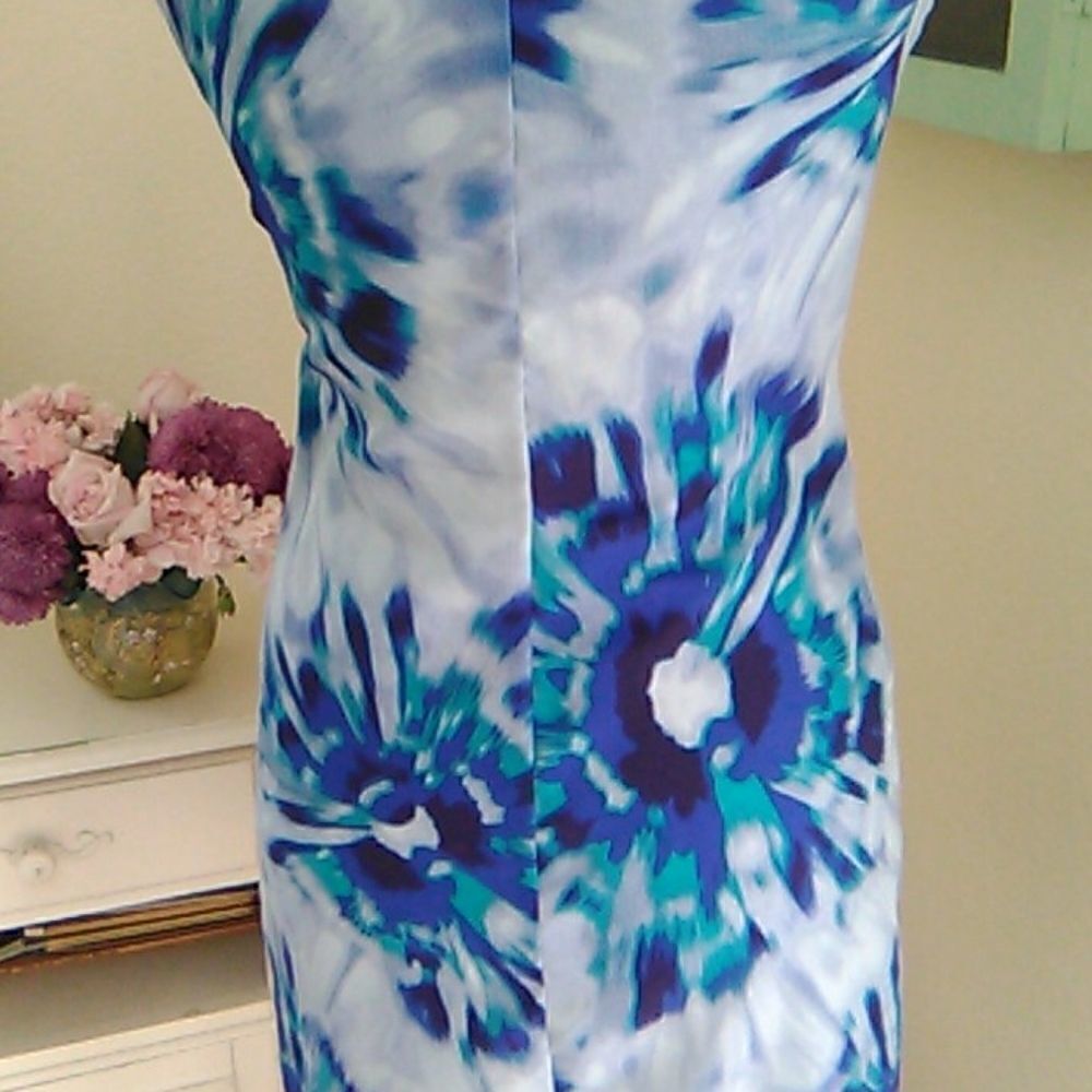 BCBGMaxAzria Marisol Tie Dye Dress - Picture 9 of 16
